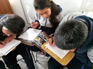 Talleres Creación de Universos de 6to a 8vo básico de 4 colegios de la comuna de Lo Barnechea